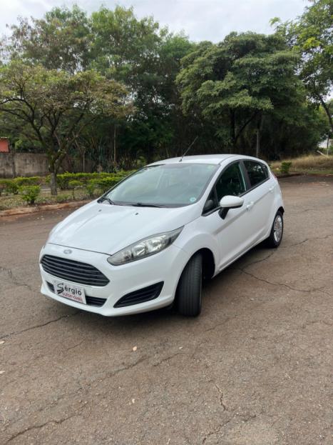 FORD Fiesta Hatch 1.5 16V 4P S FLEX, Foto 2