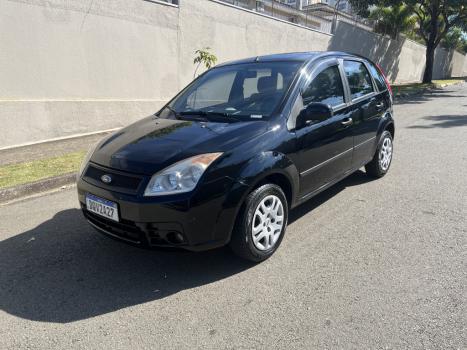 FORD Fiesta Hatch 1.0 4P FLEX, Foto 2
