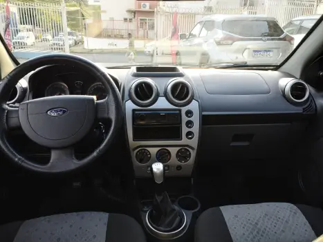 FORD Fiesta Hatch 1.6, Foto 7