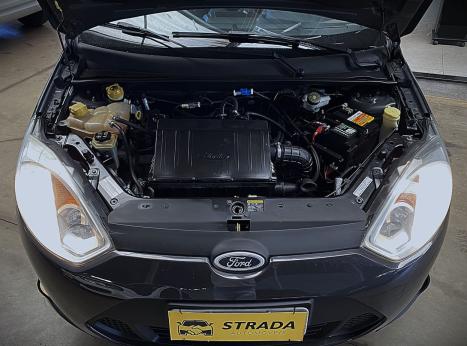 FORD Fiesta Hatch 1.6 4P, Foto 8