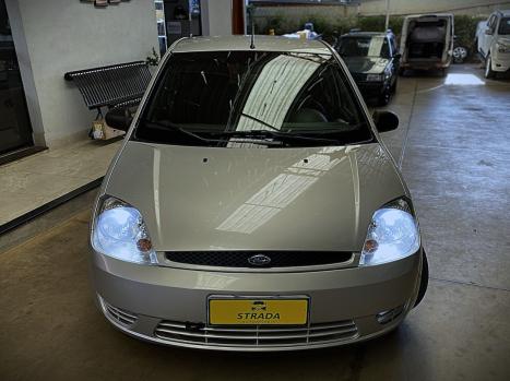 FORD Fiesta Hatch 1.6 4P, Foto 3
