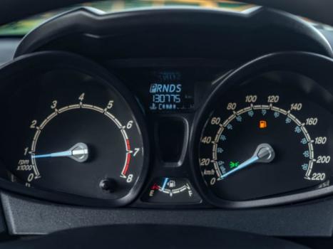 FORD Fiesta Hatch 1.6 16V 4P FLEX SE POWERSHIFT AUTOMTICO, Foto 16