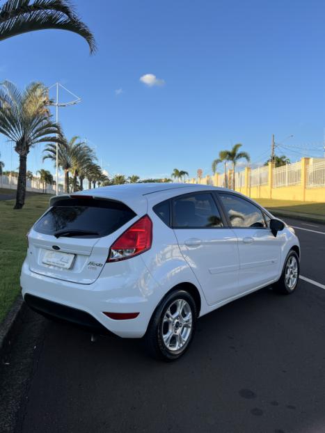 FORD Fiesta Hatch 1.6 16V 4P SE FLEX, Foto 5