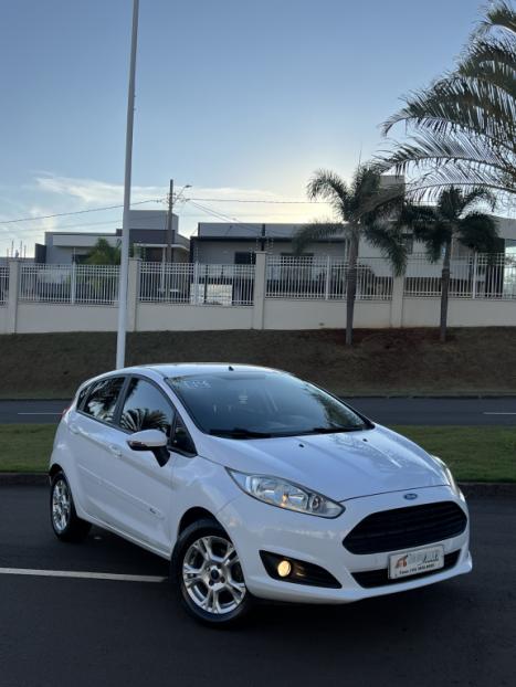 FORD Fiesta Hatch 1.6 16V 4P SE FLEX, Foto 7