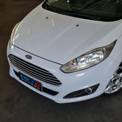 FORD Fiesta Hatch 1.5 16V 4P S FLEX, Foto 2