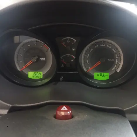 FORD Fiesta Hatch 1.6 4P FLEX, Foto 6