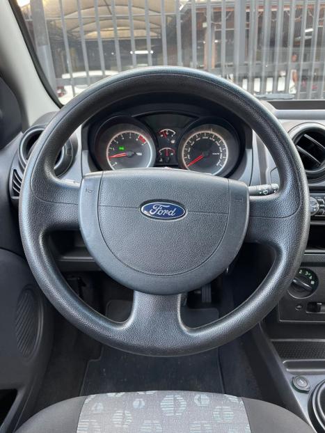 FORD Fiesta Hatch 1.0 4P SE FLEX, Foto 8