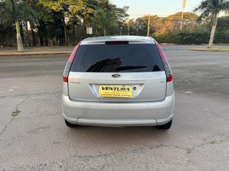 FORD Fiesta Hatch 1.6 4P CLASS FLEX, Foto 4