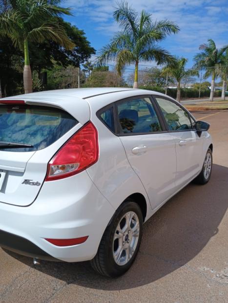 FORD Fiesta Hatch 1.5 16V 4P SE FLEX, Foto 5