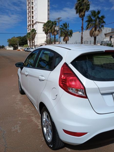 FORD Fiesta Hatch 1.5 16V 4P SE FLEX, Foto 6