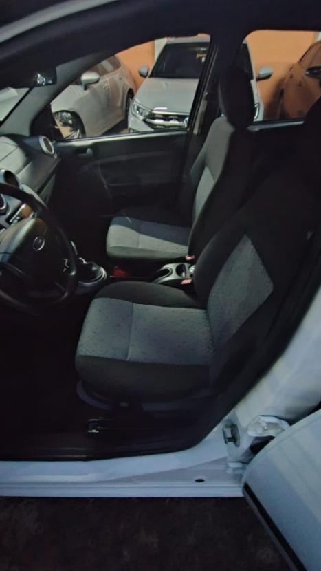 FORD Fiesta Hatch 1.6 16V 4P SE FLEX, Foto 7