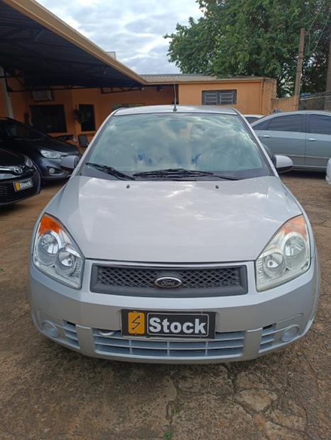FORD Fiesta Hatch 1.6 4P CLASS FLEX, Foto 1