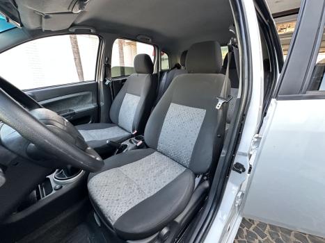 FORD Fiesta Hatch 1.6 4P ROCAM FLEX, Foto 8