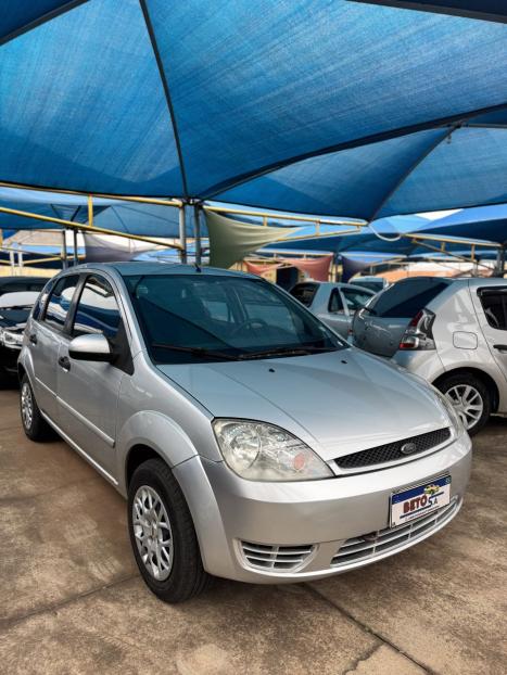 FORD Fiesta Hatch 1.0 4P, Foto 3