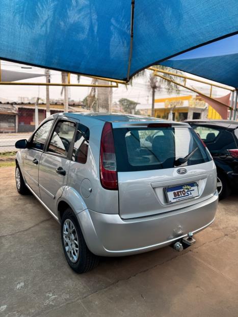 FORD Fiesta Hatch 1.0 4P, Foto 8