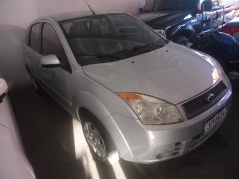 FORD Fiesta Hatch 1.6 4P FLEX, Foto 5