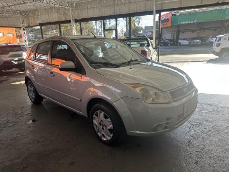 FORD Fiesta Hatch 1.6, Foto 2