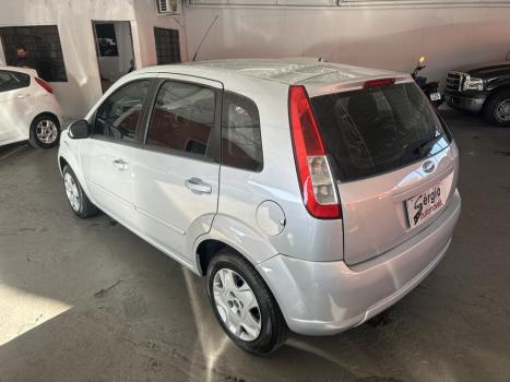 FORD Fiesta Hatch 1.6, Foto 5