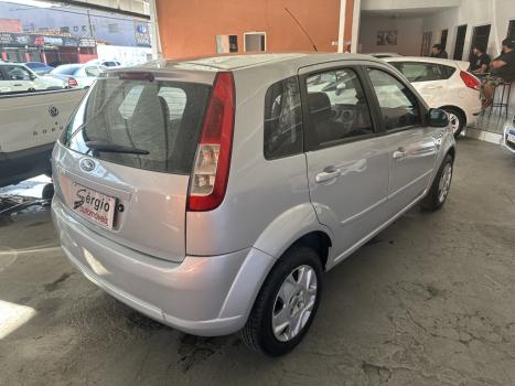 FORD Fiesta Hatch 1.6, Foto 6