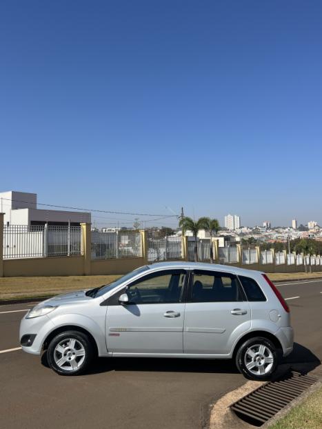 FORD Fiesta Hatch 1.6 4P CLASS FLEX, Foto 2