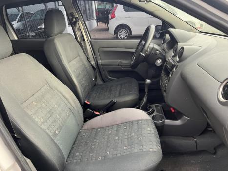 FORD Fiesta Hatch 1.0, Foto 3