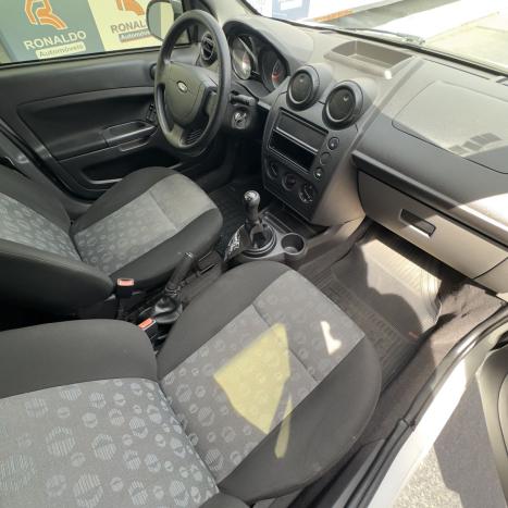 FORD Fiesta Hatch 1.0 4P FLEX, Foto 9