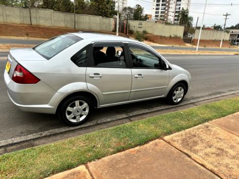 FORD Fiesta Sedan 1.6 4P FLEX, Foto 5