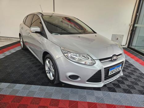 FORD Focus Hatch 1.6 16V 4P SE PLUS FLEX, Foto 3