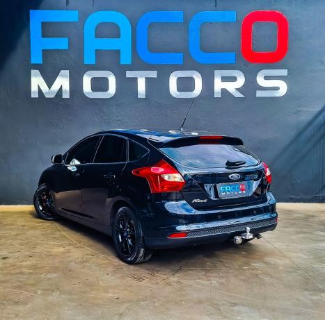 FORD Focus Hatch 1.6 16V 4P SE PLUS FLEX, Foto 5