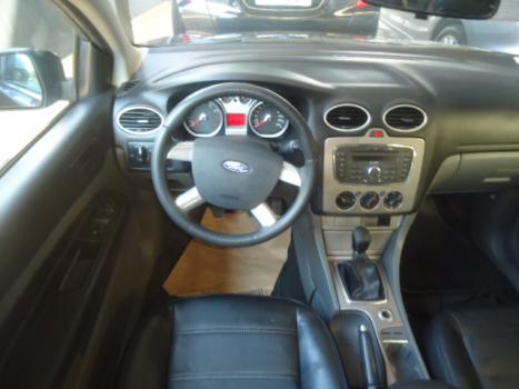 FORD Focus Hatch 1.6 4P GLX FLEX, Foto 5