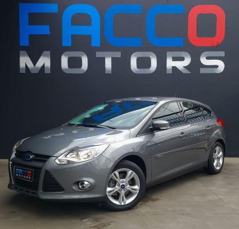 FORD Focus Hatch 1.6 16V 4P SE PLUS FLEX, Foto 10