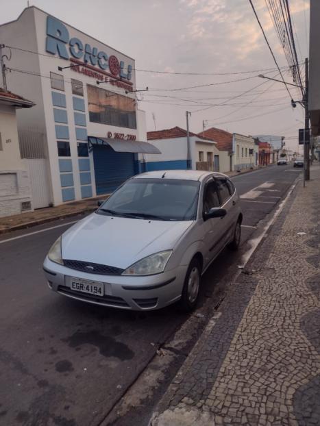 FORD Focus Hatch 1.6 4P, Foto 6