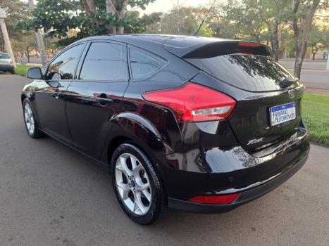 FORD Focus Hatch 1.6 16V 4P SE PLUS FLEX, Foto 8