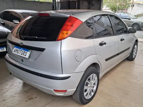 FORD Focus Hatch 1.6 4P, Foto 5