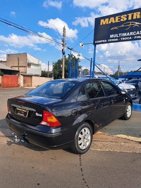 FORD Focus Hatch 1.6 16V 4P SE FLEX, Foto 8
