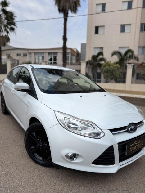 FORD Focus Hatch 1.6 16V 4P SE PLUS FLEX, Foto 2