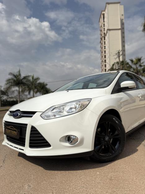 FORD Focus Hatch 1.6 16V 4P SE PLUS FLEX, Foto 5