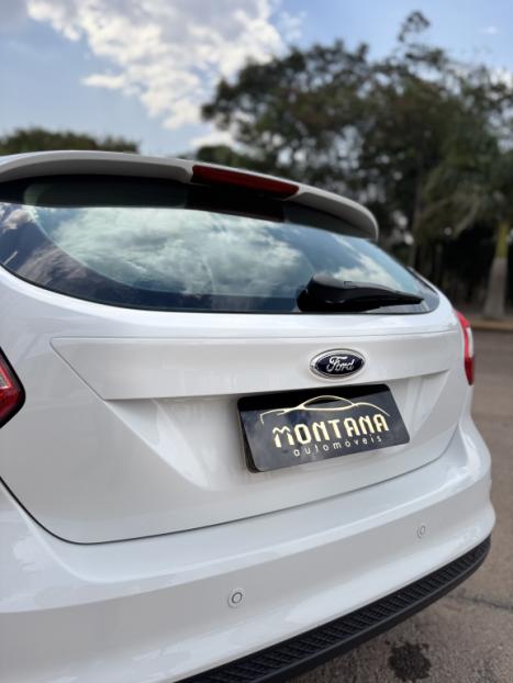 FORD Focus Hatch 1.6 16V 4P SE PLUS FLEX, Foto 9