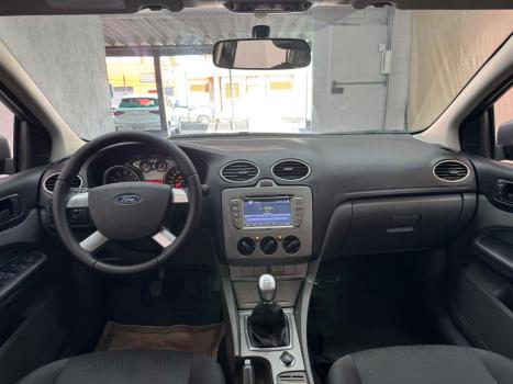 FORD Focus Hatch 1.6 4P GLX FLEX, Foto 8