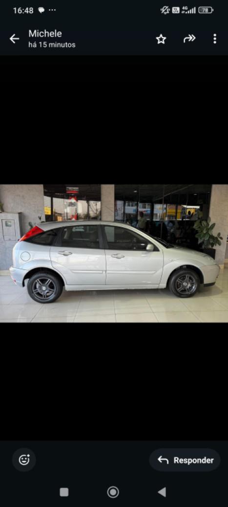FORD Focus Hatch 1.6 4P GL, Foto 2