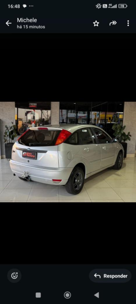 FORD Focus Hatch 1.6 4P GL, Foto 3