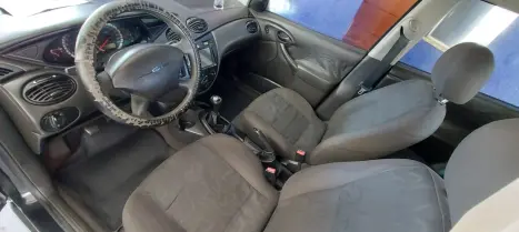 FORD Focus Hatch 1.6 4P GLX FLEX, Foto 7