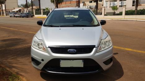 FORD Focus Hatch 2.0 16V 4P GLX, Foto 2