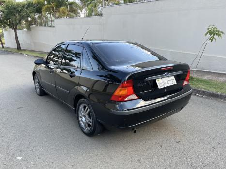 FORD Focus Sedan 1.6 4P, Foto 4