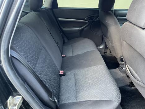 FORD Focus Sedan 1.6 4P, Foto 7