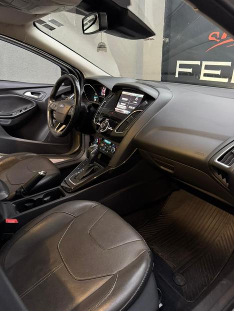 FORD Focus Sedan 2.0 16V 4P FLEX TITANIUM POWERSHIFT AUTOMTICO, Foto 11
