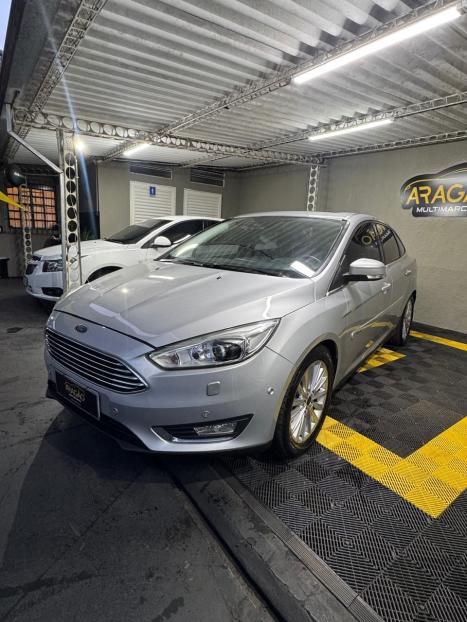 FORD Focus Sedan 2.0 16V 4P FLEX TITANIUM PLUS POWERSHIFT AUTOMTICO, Foto 2