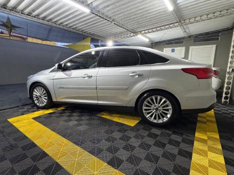 FORD Focus Sedan 2.0 16V 4P FLEX TITANIUM PLUS POWERSHIFT AUTOMTICO, Foto 5
