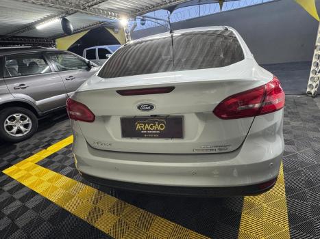 FORD Focus Sedan 2.0 16V 4P FLEX TITANIUM PLUS POWERSHIFT AUTOMTICO, Foto 7