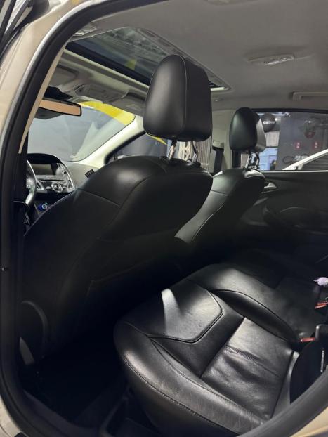 FORD Focus Sedan 2.0 16V 4P FLEX TITANIUM PLUS POWERSHIFT AUTOMTICO, Foto 10